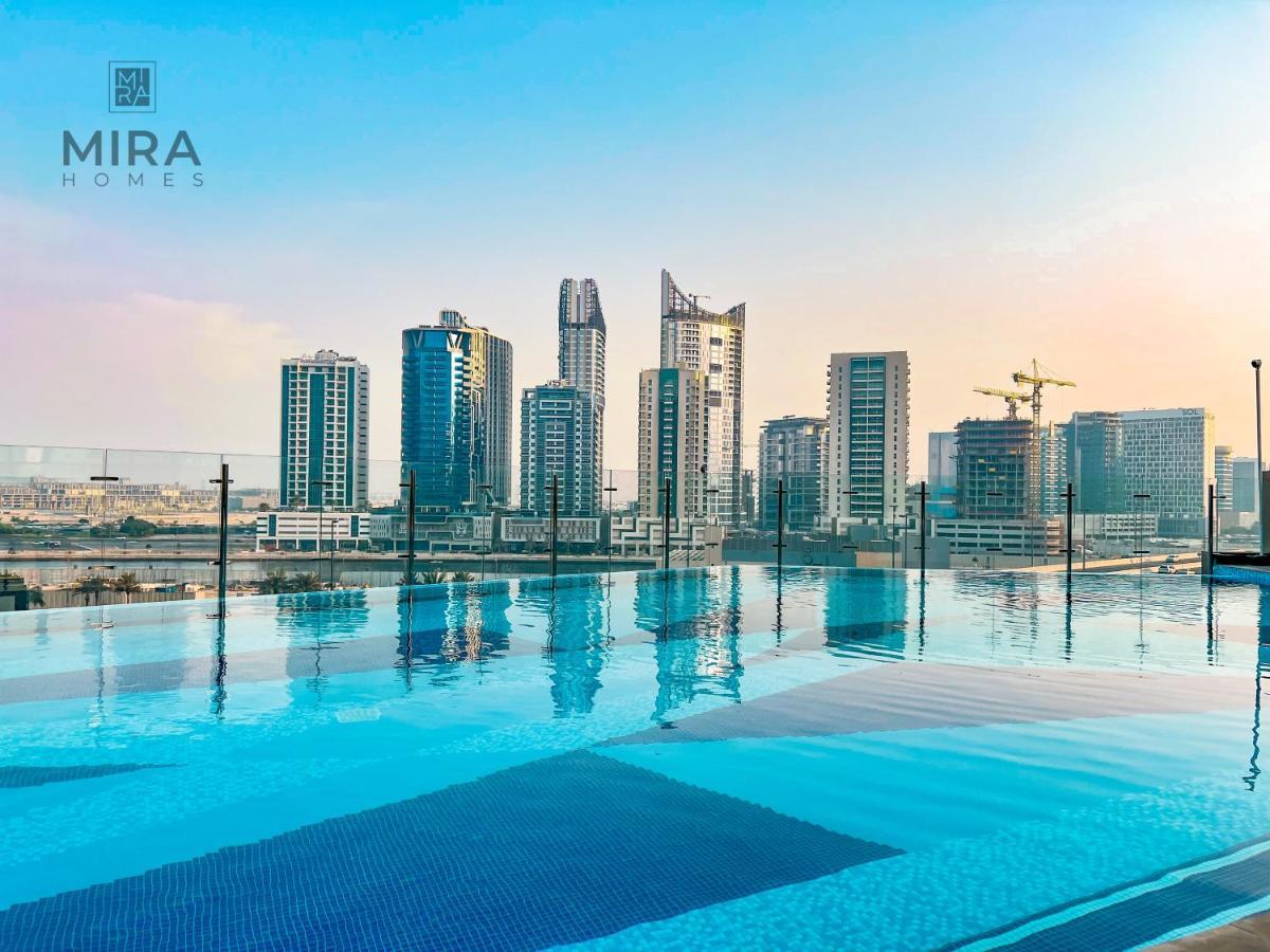 Mira Holiday Homes - Newly Furnished Studio In Downtown ドバイ エクステリア 写真